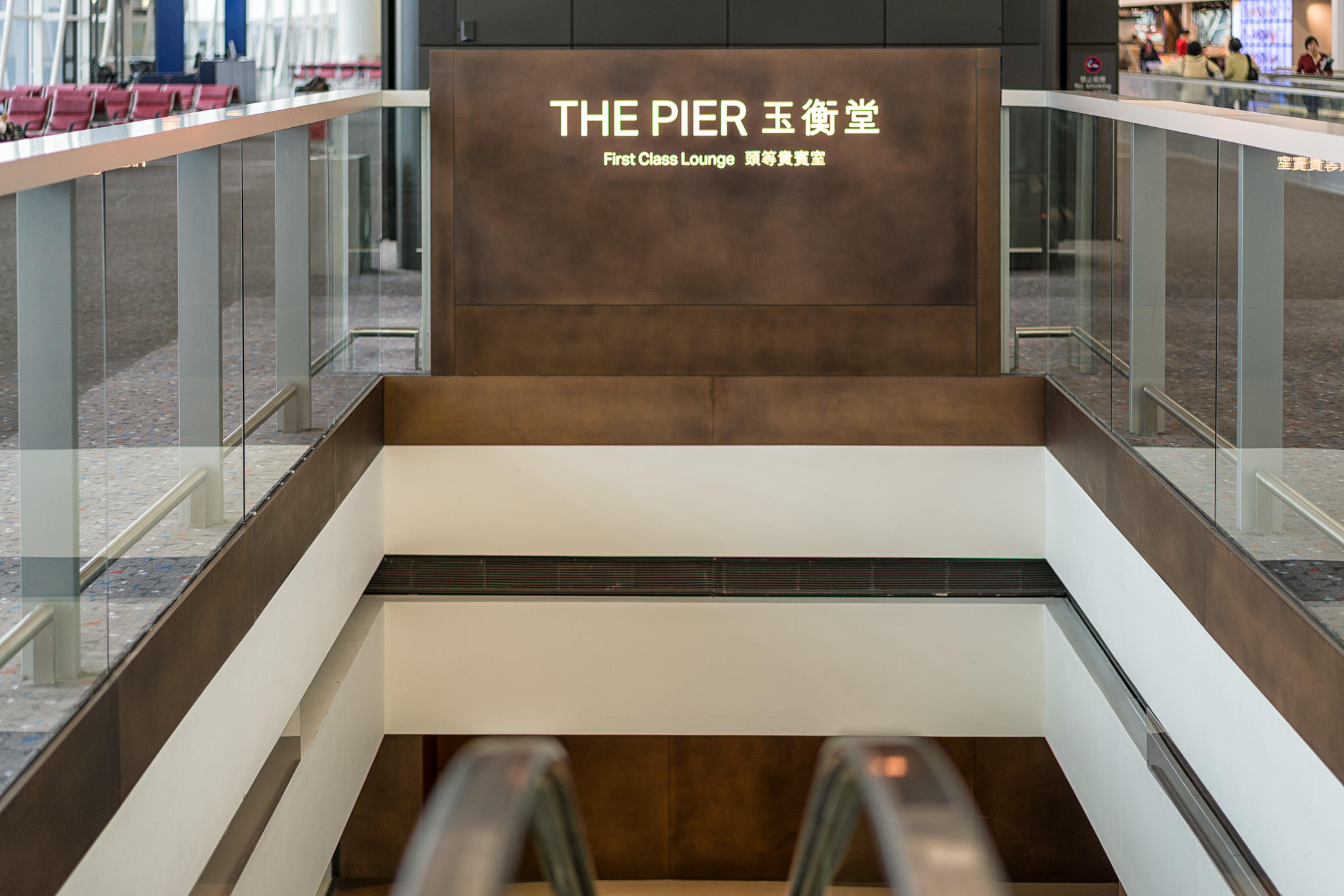 cathay pacific the pier review
