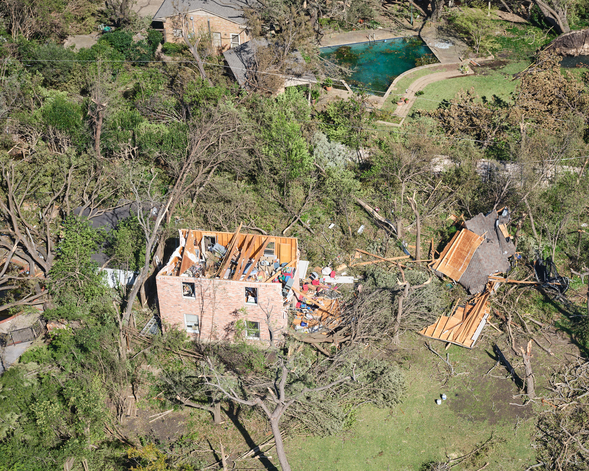 a house destroyed by a tornado
